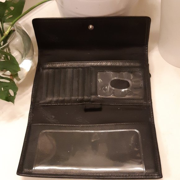 Black Fossil Wallet - Picture 3 of 6